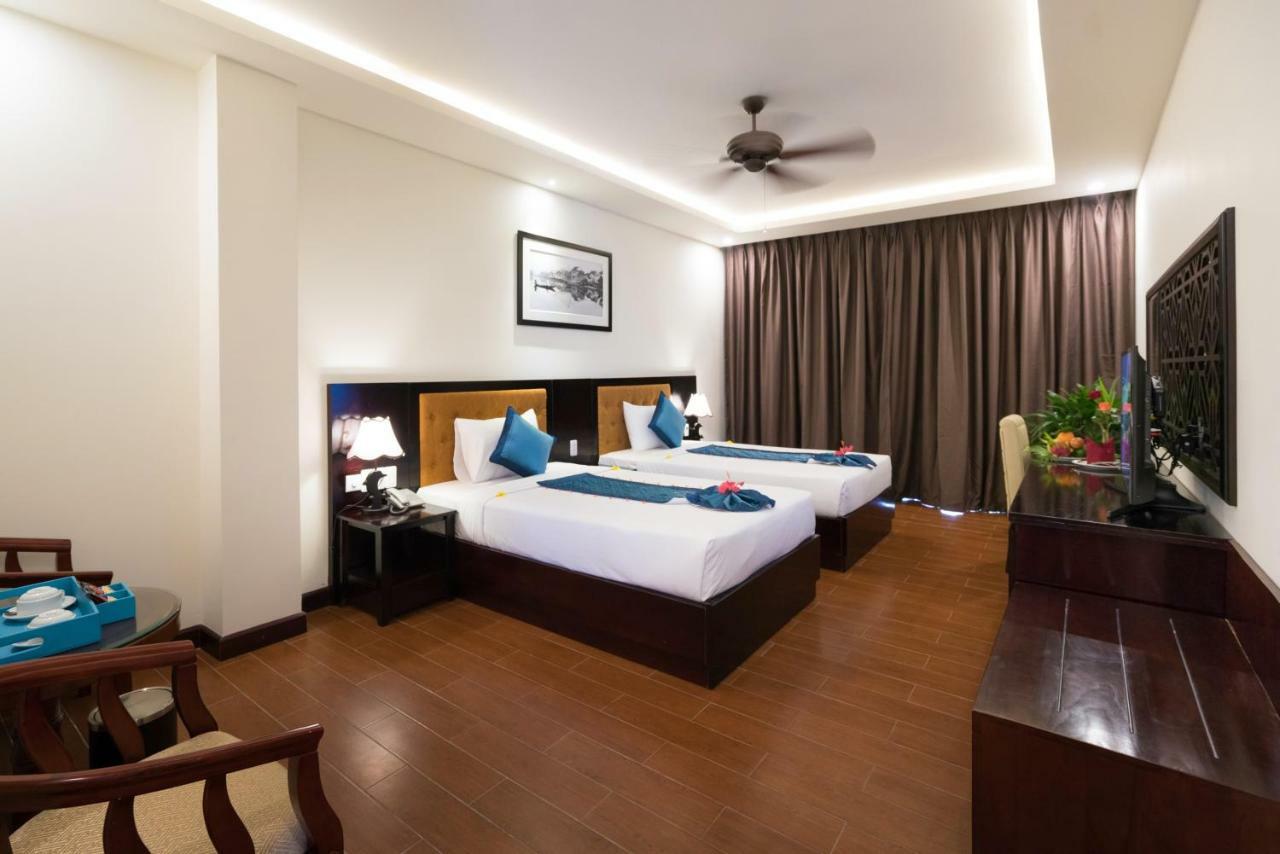 Pearl River Hoi An Hotel & Spa Экстерьер фото